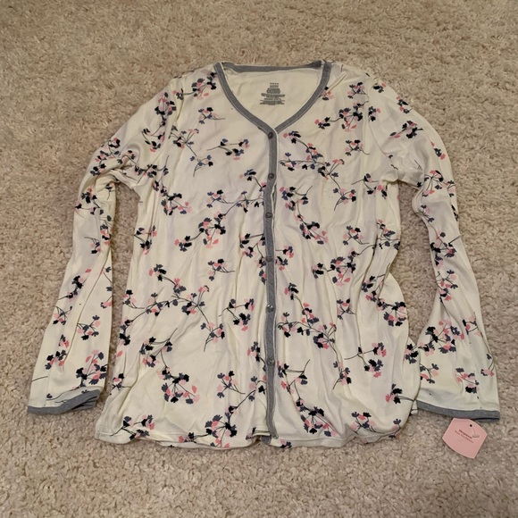 Softest Pajamas Ever! New With Tags - Picture 3 of 4